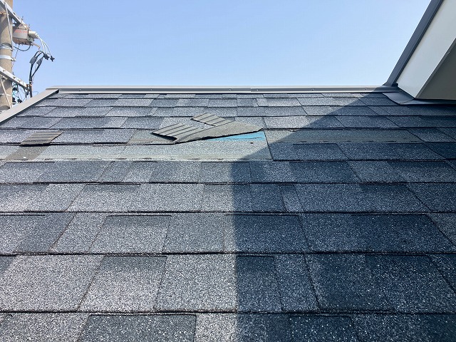 アスファルトシングルの表面